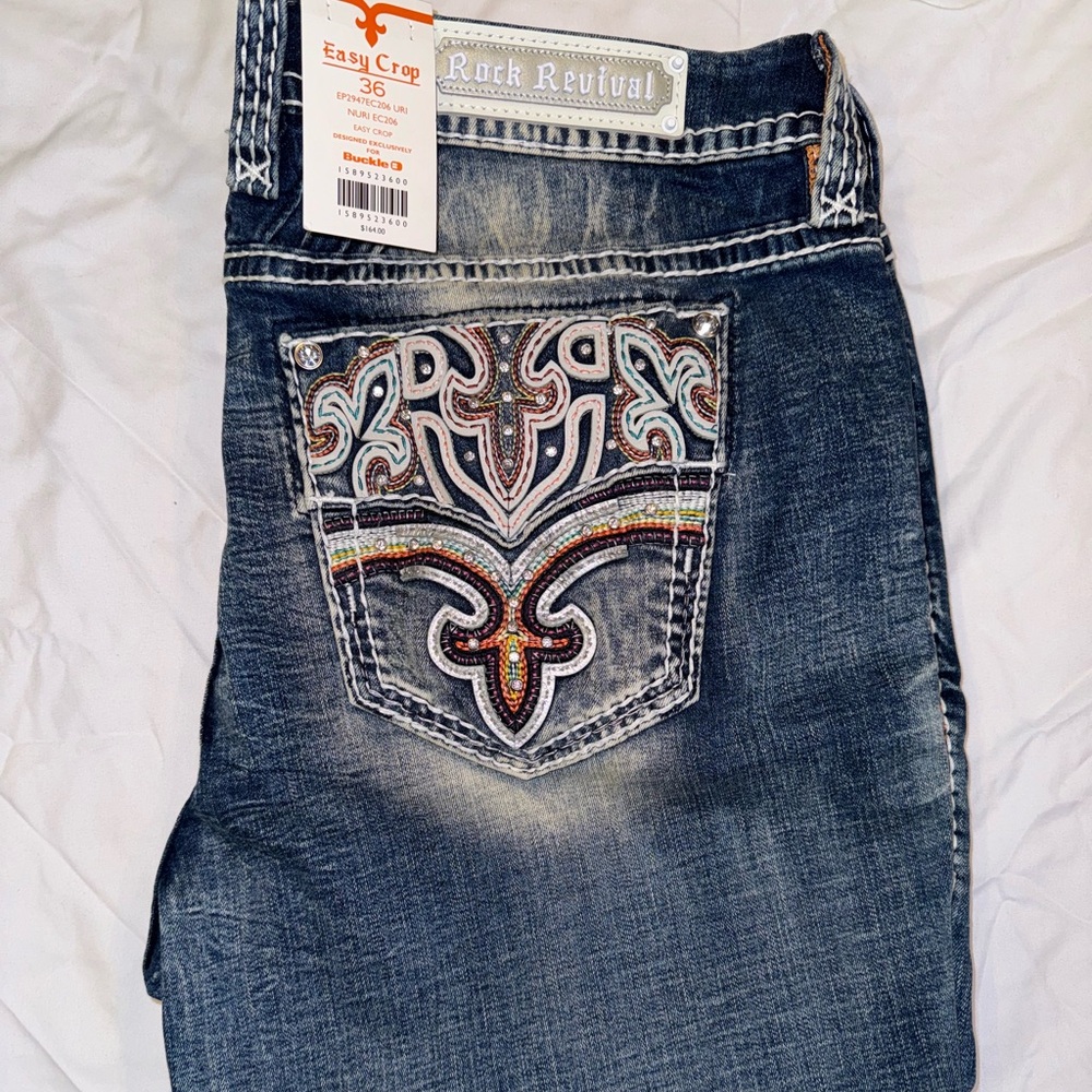 Women’s Rock Revival Capri Jean